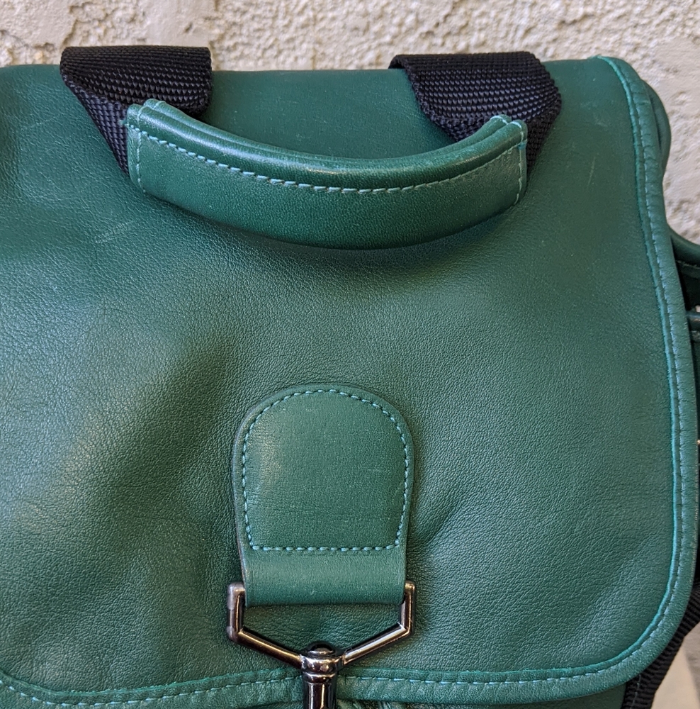 RARE Coach Drawstring Backpack - Picture 6 of 12